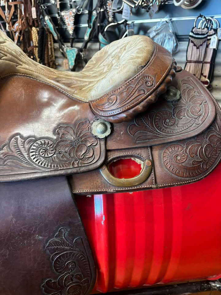 Alan Hartley ROPING SADDLE